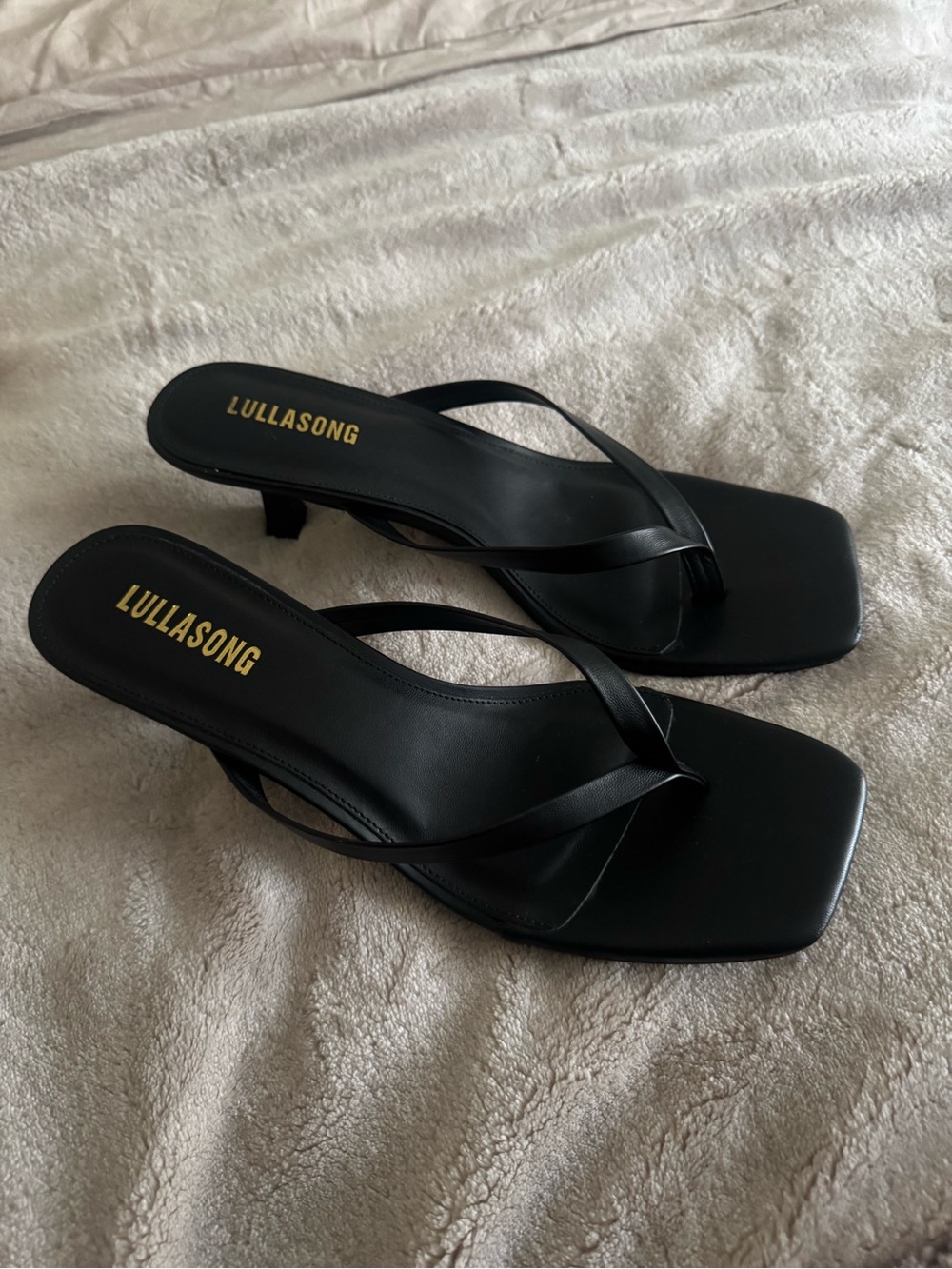 Black Square-Toe Strappy Heeled Sandals